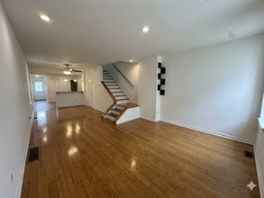 Building Photo - 4720 Fowler St