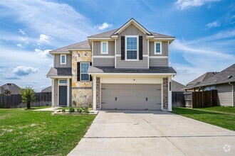 Building Photo - 1010 Harvest Ln.