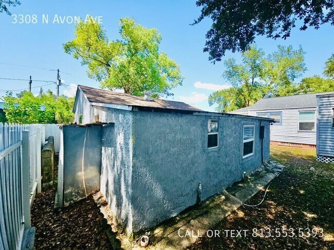 Foto del edificio - 3308 N Avon Ave