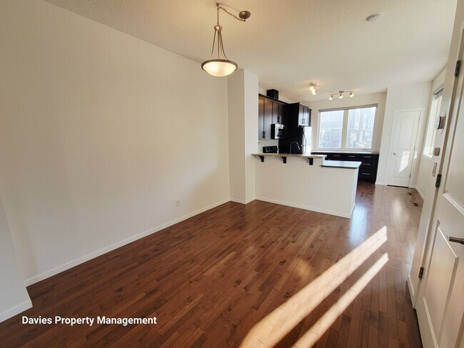 Photo du bâtiment - 63 Watt Blvd SW