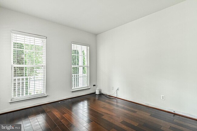 Foto del edificio - 42619 Callalily Way