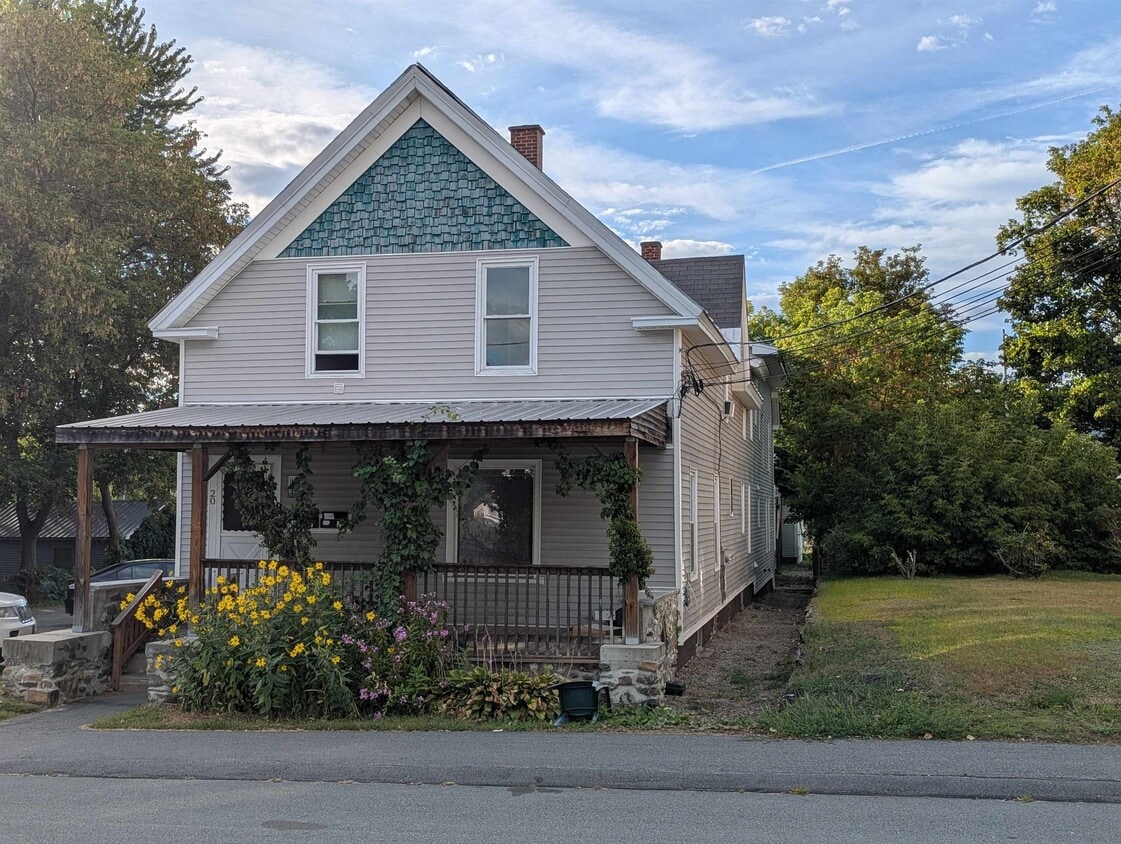 Primary Photo - 20 Chellis St