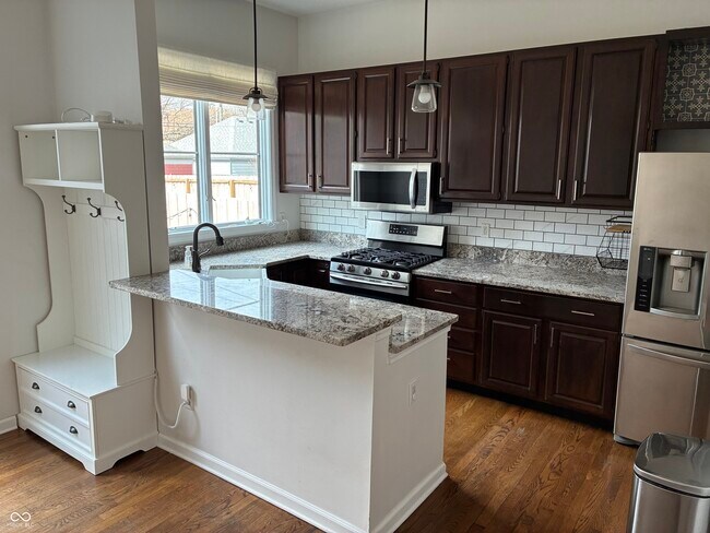 Foto del edificio - 1430 N New Jersey St