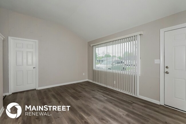 Building Photo - 7300 Betsy Ross Dr