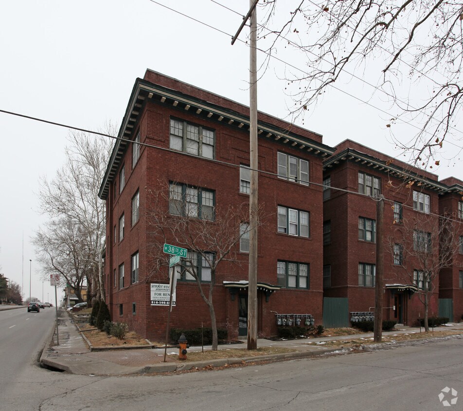 Foto del edificio - 720-722 W 38th St