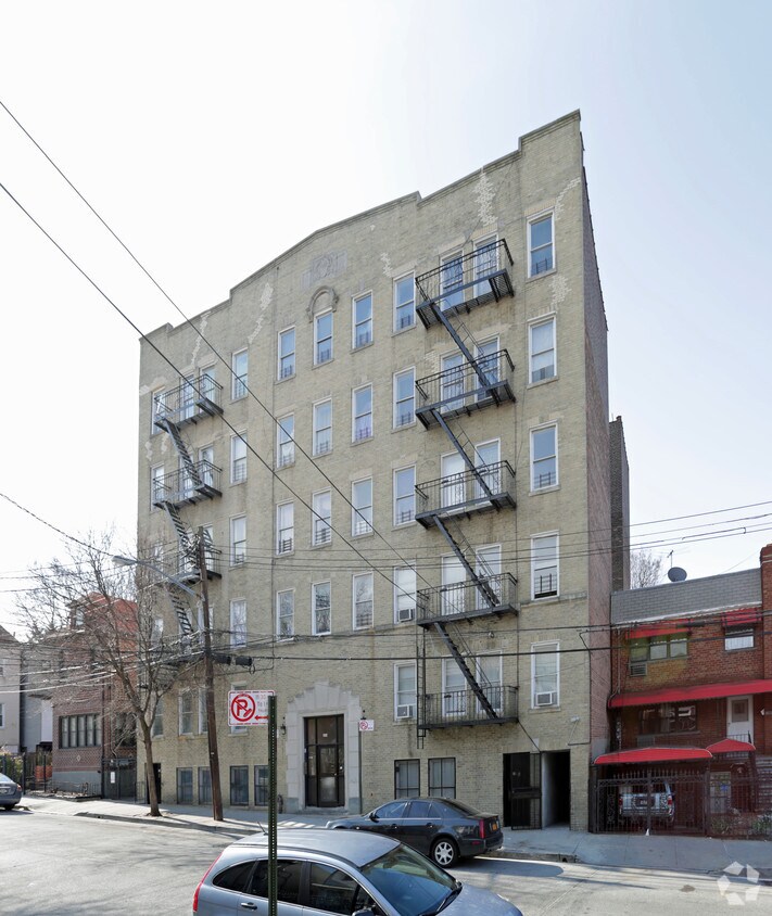 654 E 227th ¡St - 654 E 227th St