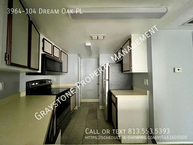 Foto del edificio - 3964 Dream Oak Pl