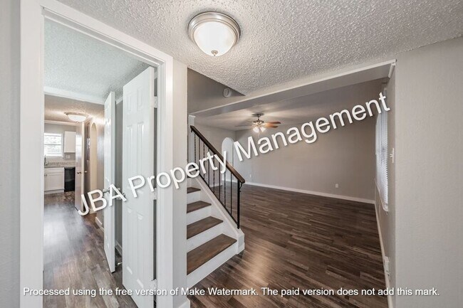 Foto del edificio - 1782 Farleigh-