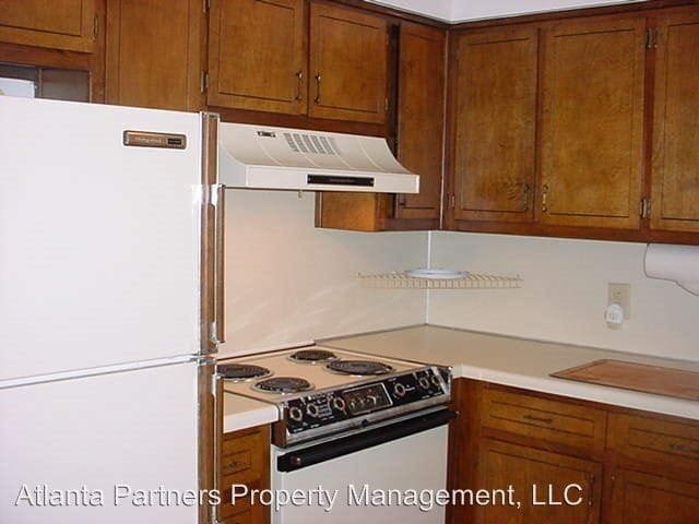 Building Photo - 2 br, 1 bath House - 2977 C Kingsgate Circle