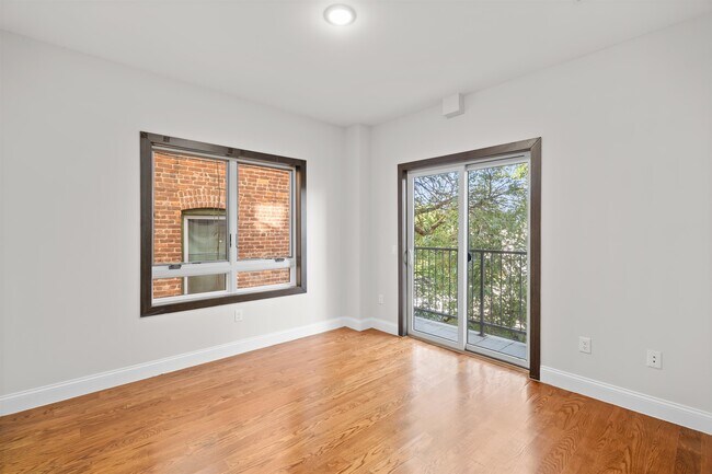 Foto del edificio - 186 Kensington Ave