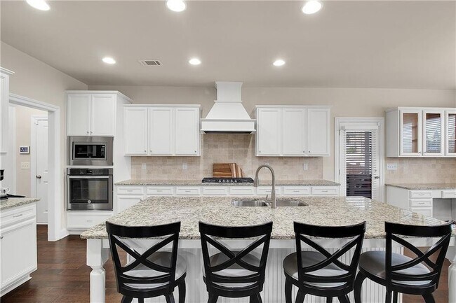 Foto del edificio - 3000 Smyrna Grove Dr