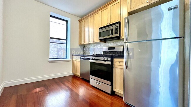 Foto del edificio - 609 W 137th St