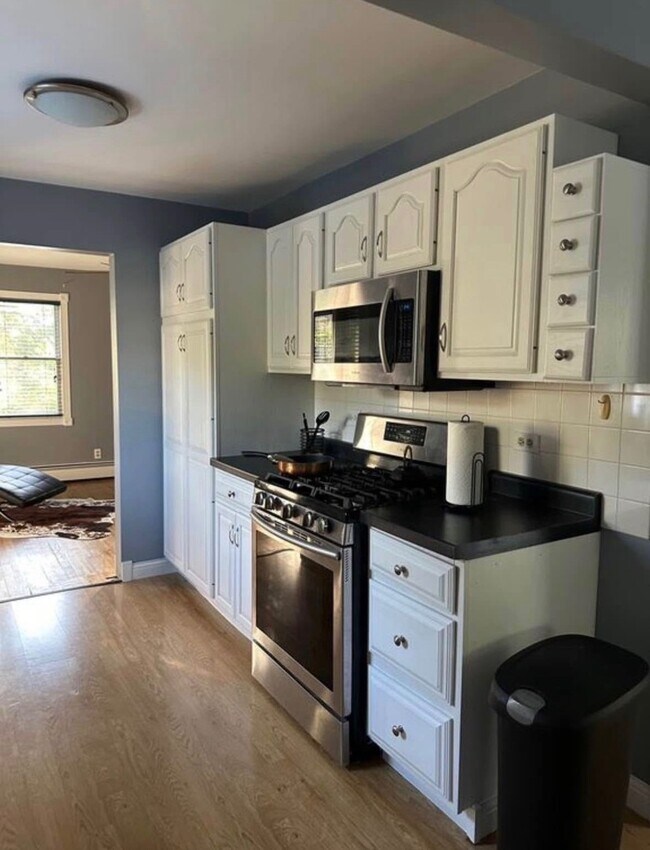 Foto del edificio - 1940 E Cedarwood Cir