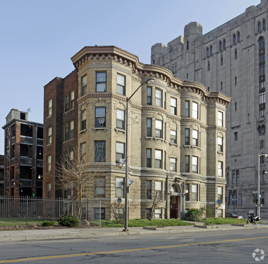 Building Photo - Ansonia Apartments