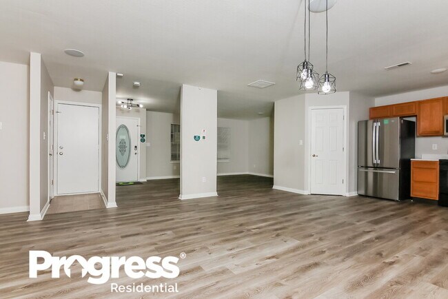 Building Photo - 1848 Ernest Dr