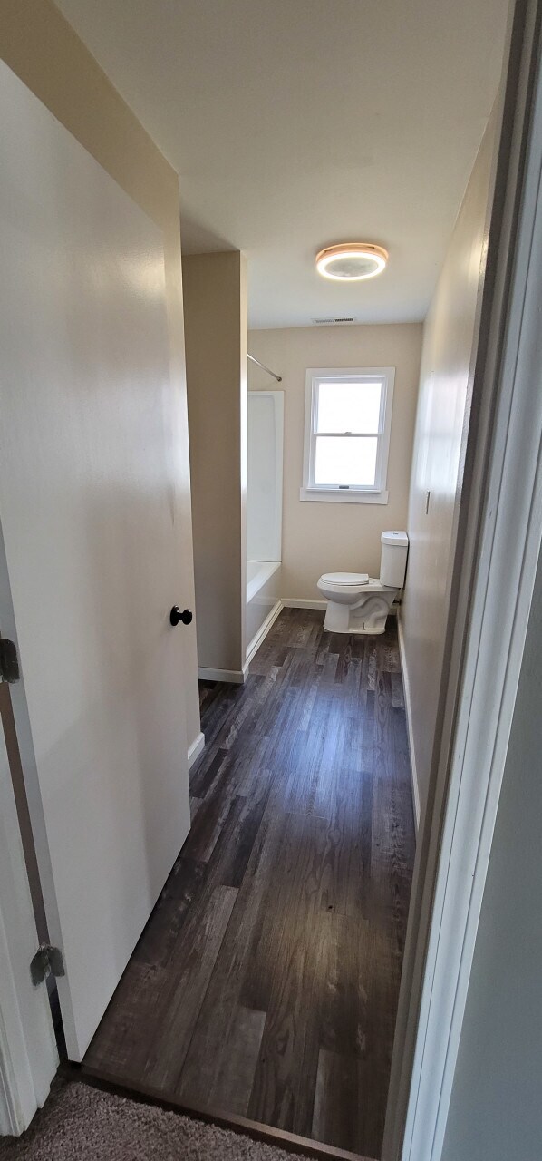 Foto del edificio - 2121 East B Street
