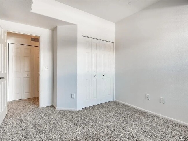 Building Photo - 3035 Blue Sky Cir