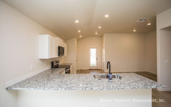 Foto del edificio - 2140 Langford Ave