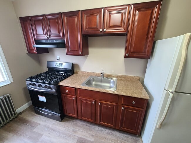 Foto del edificio - 6519 O'Donnell St