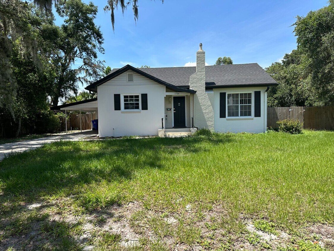 Foto principal - Beautiful 2 bedroom 1 bathroom newly remod...