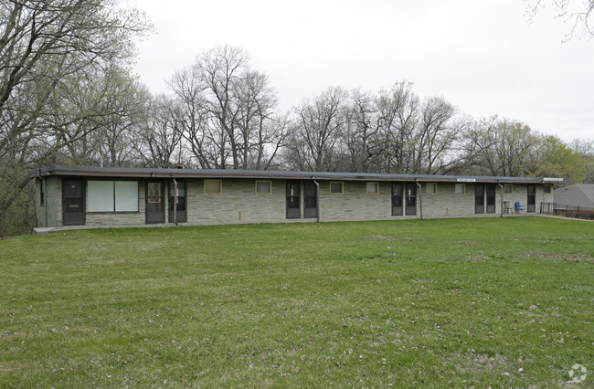 Building Photo - 9838 E River Rd NW