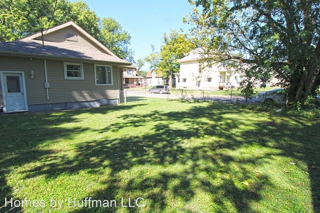 Building Photo - 2 br, 1 bath House - 703 Ravenswood Drive