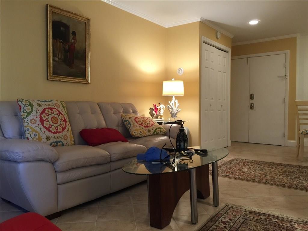 125 Van Zandt Ave Unit 103, Newport, RI 02840 Condo for Rent in