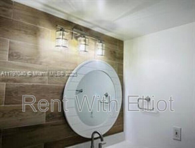 Photo - 2600 S University Dr Apartment