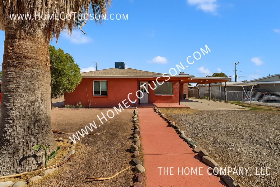 Foto principal - 3332 E 28th St