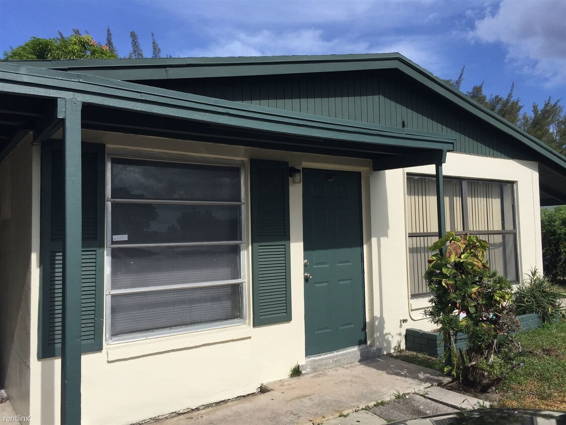 Primary Photo - 1120 Avenue R