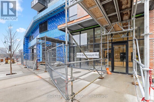 Photo du bâtiment - 8119 Birchmount Rd