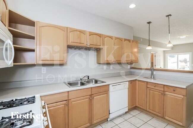 Foto del edificio - 1627 Eagle Dr