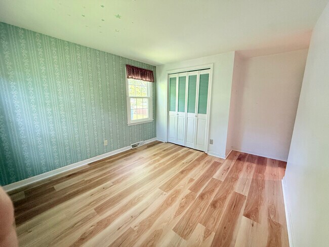 Foto del edificio - 251 Old Lyme Dr