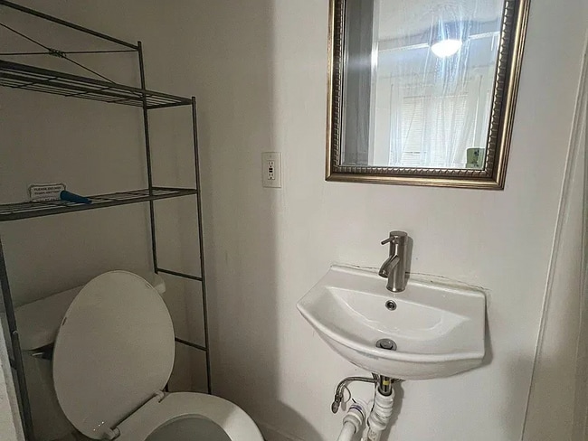Photo - 702 Mitchell Dr Apartment