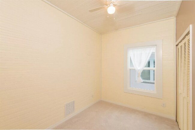 Foto del edificio - 98 Keith St