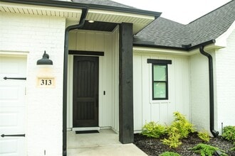 Building Photo - 313 Mandavilla Wy
