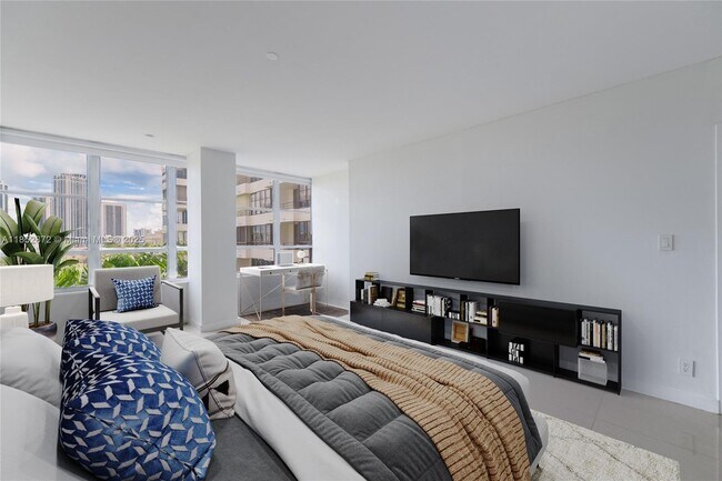 Building Photo - 500 Three Islands Boulevard