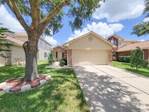 Building Photo - 19026 Yellow Thrush Dr
