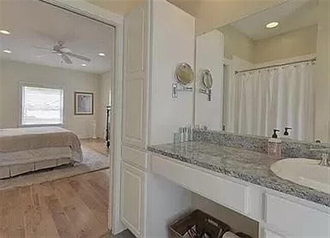 Foto del edificio - ELEGANT ROSE HOME