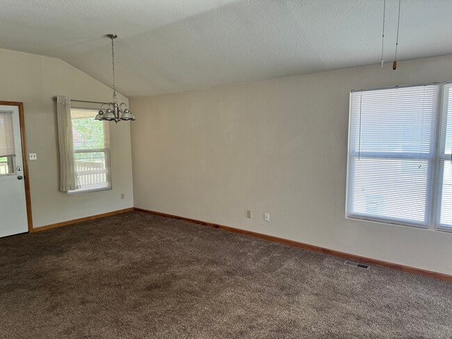 Building Photo - 7304 SW 23rd Ct