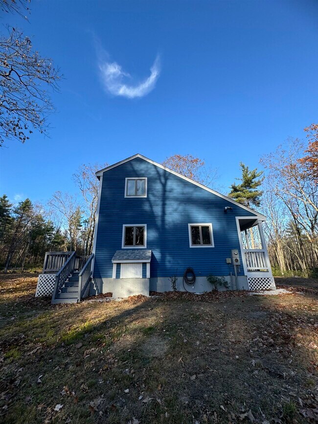 Building Photo - 310 Hurricane Hill Rd