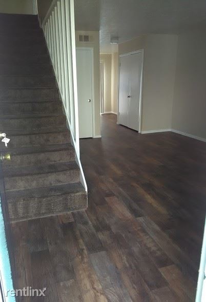 Foto del edificio - 2 br, 2 bath Apartment - 3001 S Carrier Pkwy