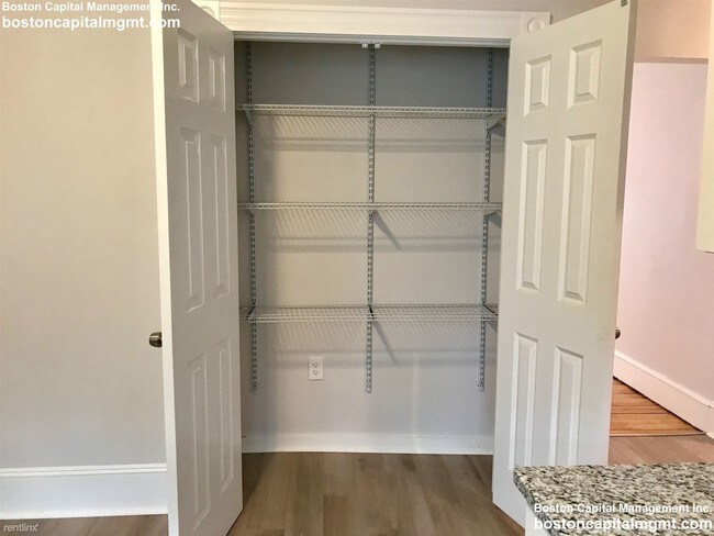 Foto del edificio - 4 br, 2 bath Duplex - 38 Coleman St