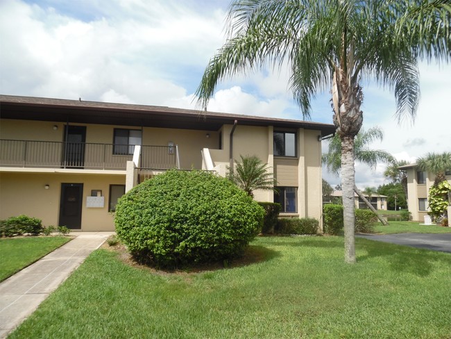 4040 Oakview Dr, Punta Gorda, FL 33980 - Townhouse for Rent in Punta ...