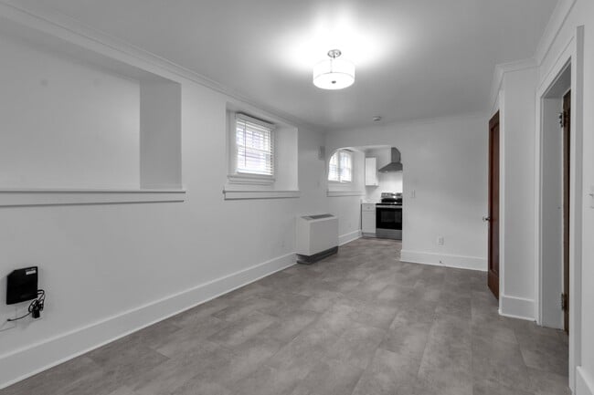 Building Photo - Chapel Road Apartments
