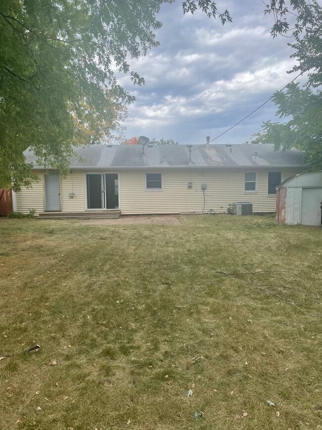 Foto del edificio - Crystal Home For Rent