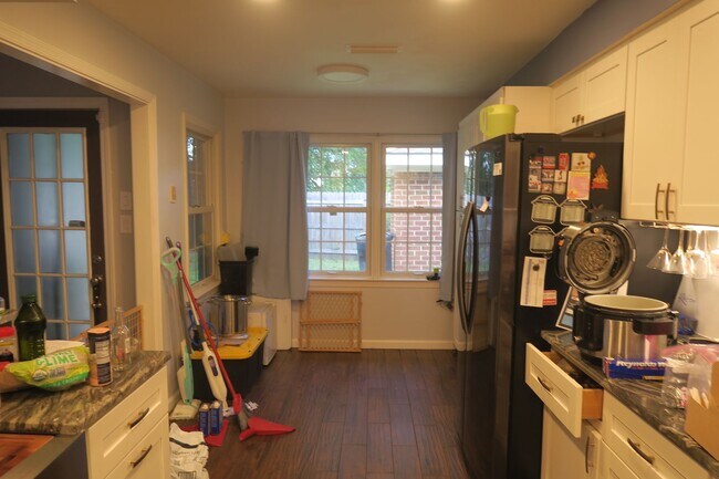 Building Photo - 5314 Brookstone Ln