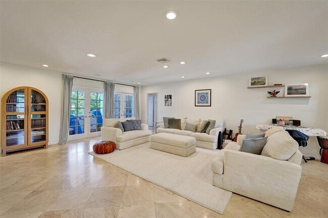 Foto del edificio - 3401 N 31st Terrace