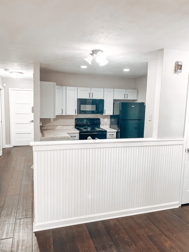 Foto del edificio - 511 Bernard Ave