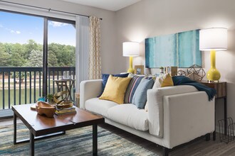 Life is Better at the Lake! - Edgewater Village